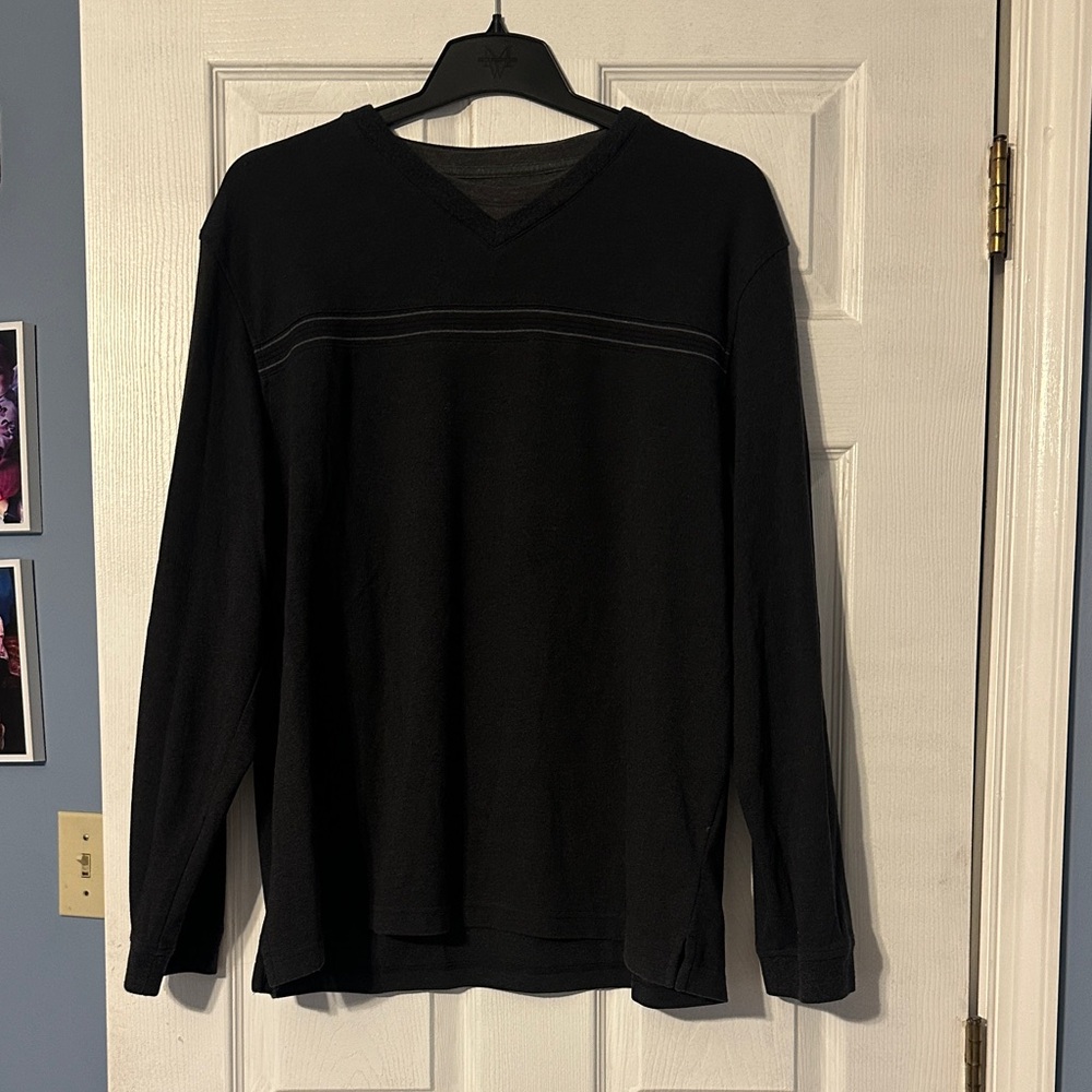 Van Heusen V-Neck Sweater for Men; size xl